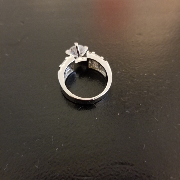 CZ Silver Ring - Picture 2 of 3